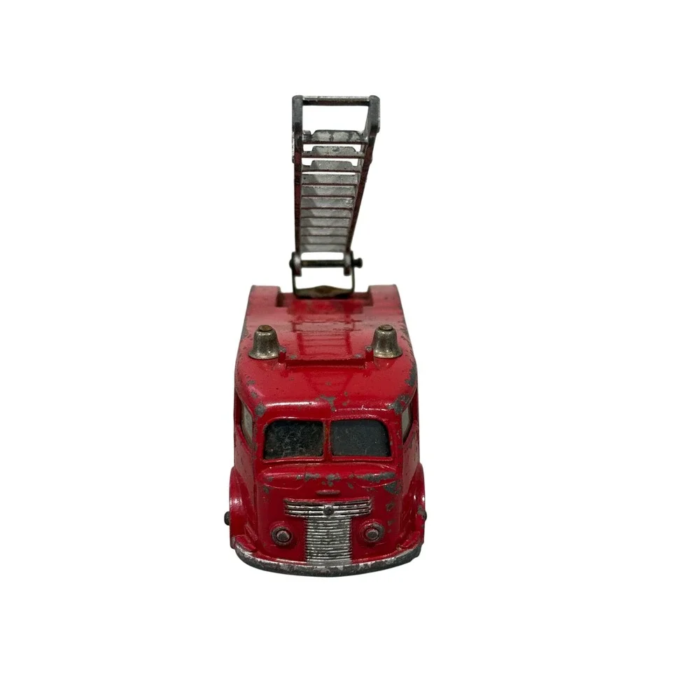 Vintage Dinky Supertoys Fire Engine 955 Made in England Meccano Diecast Red Toy